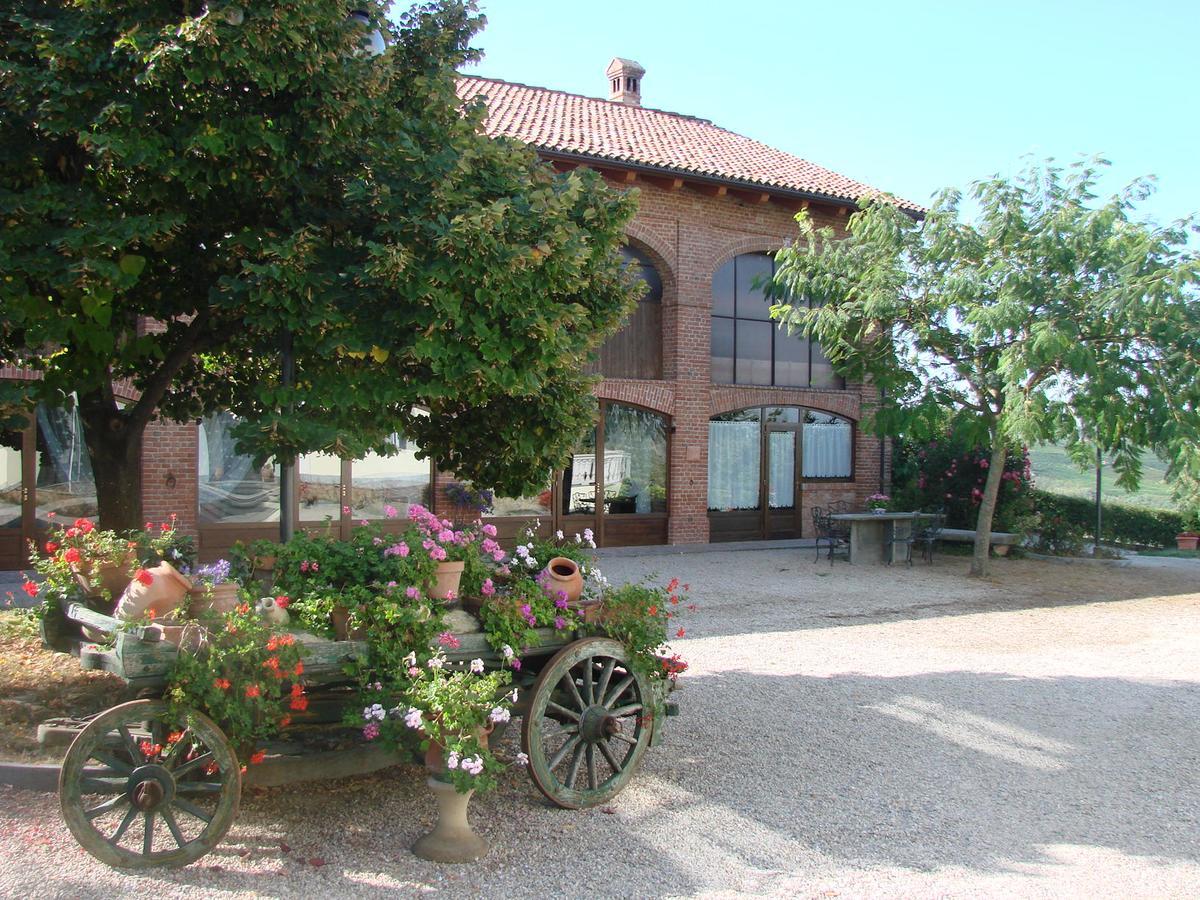 Villa Cascina San Bernardo à Magliano Alfieri Extérieur photo