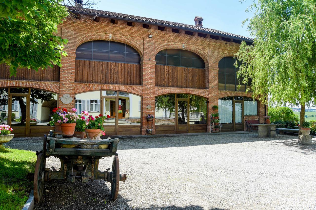 Villa Cascina San Bernardo à Magliano Alfieri Extérieur photo
