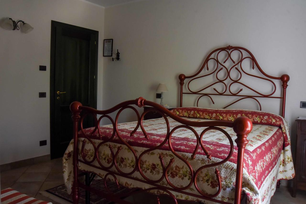 Villa Cascina San Bernardo à Magliano Alfieri Extérieur photo